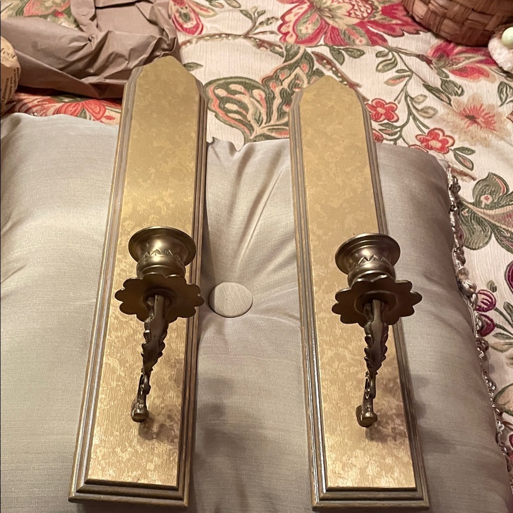 Vintage Home Interiors Elegant Gold Wall Sconces